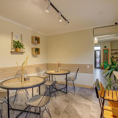 People Guest House บิชเคก ภายนอก รูปภาพ