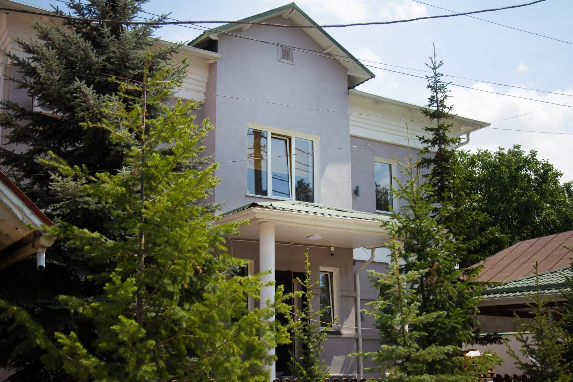 People Guest House บิชเคก ภายนอก รูปภาพ